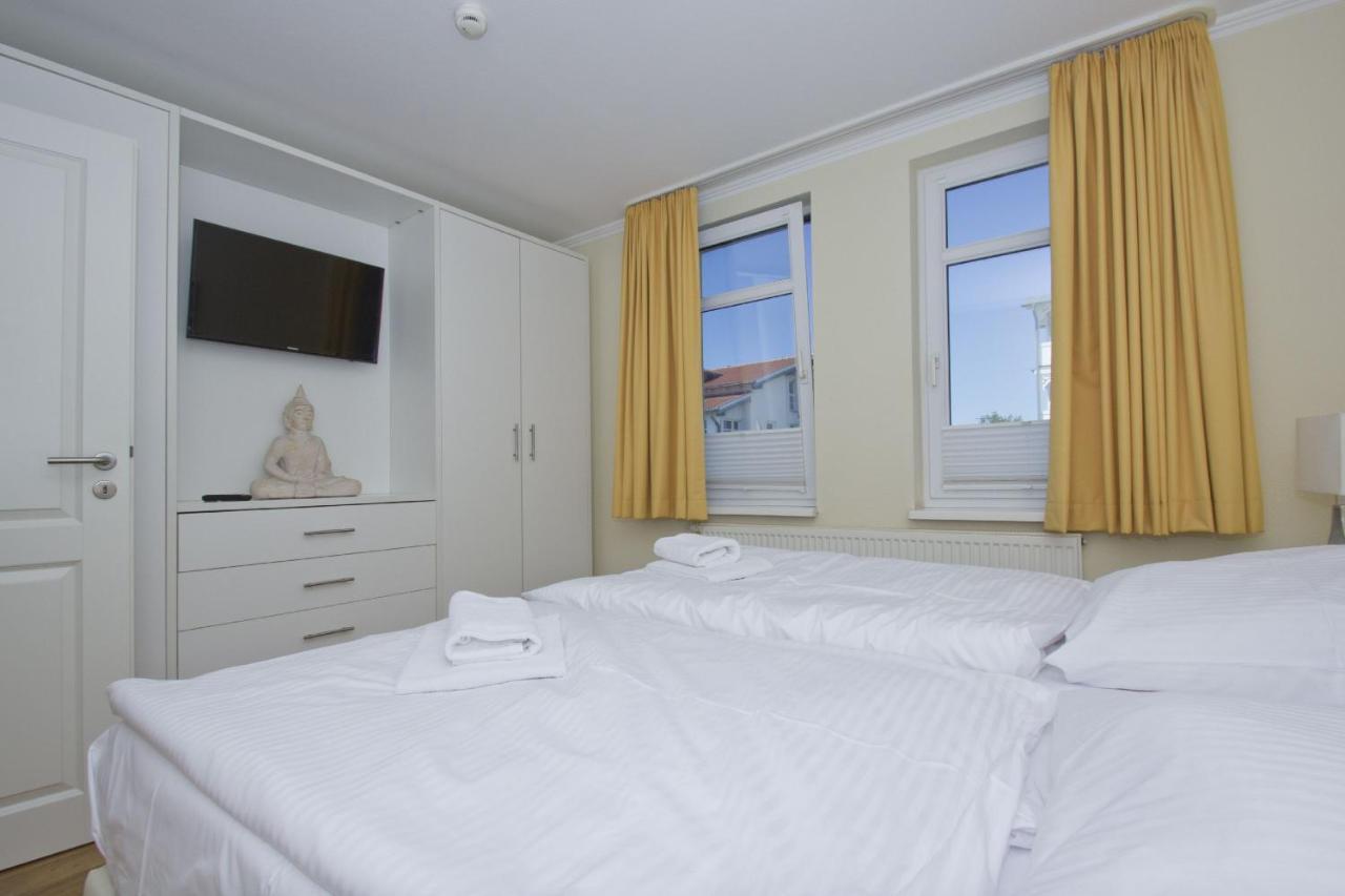 Mit Meerblick Und Balkon, Gratis Nutzung Vom Ahoi Erlebnisbad Und Sauna In Sellin - Meeresblick Fewo 24 Goehren  Luaran gambar